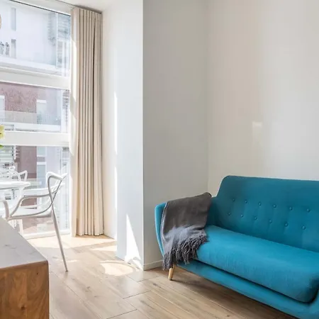Sunlit 1 Bedroom Apt Via Pirelli Milan Exterior photo